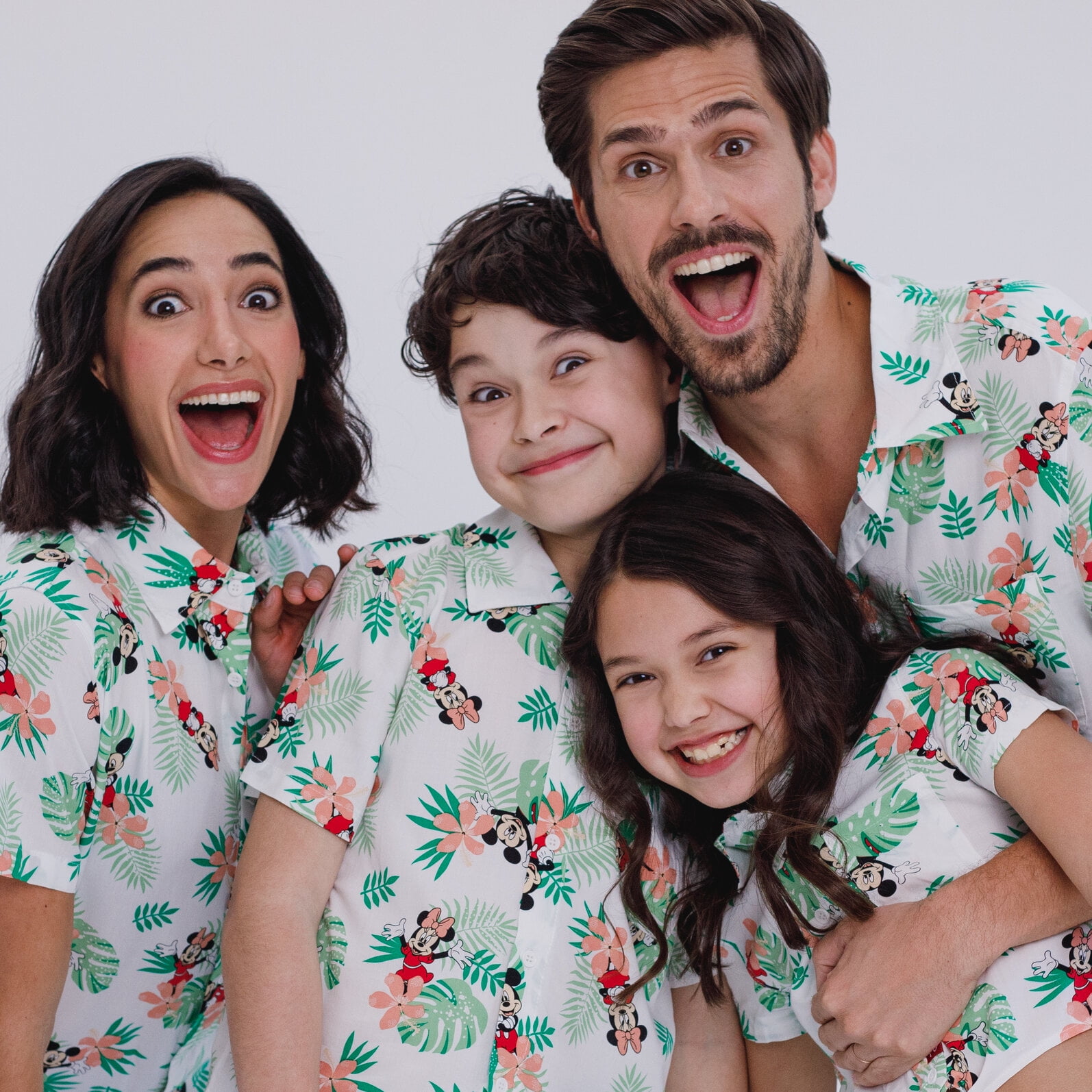 Disney Mickey Mouse Minnie Hawaiian Men's Women's Matching Family Hawaiian Button Down Shirt Mens Shirt X-Small - Walmart.com